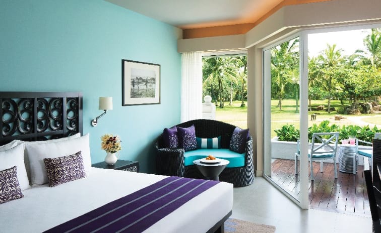 Deluxe Garden Terrace Room, King Bed
